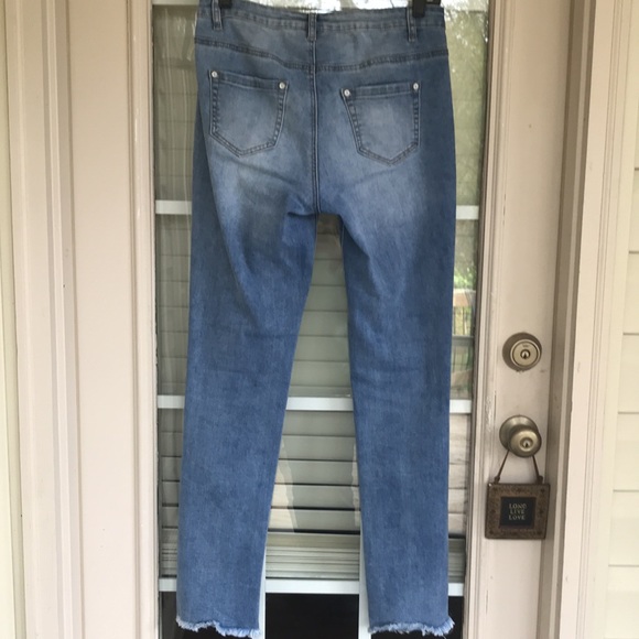CARTISE PEARL JEANS π - Picture 7 of 9